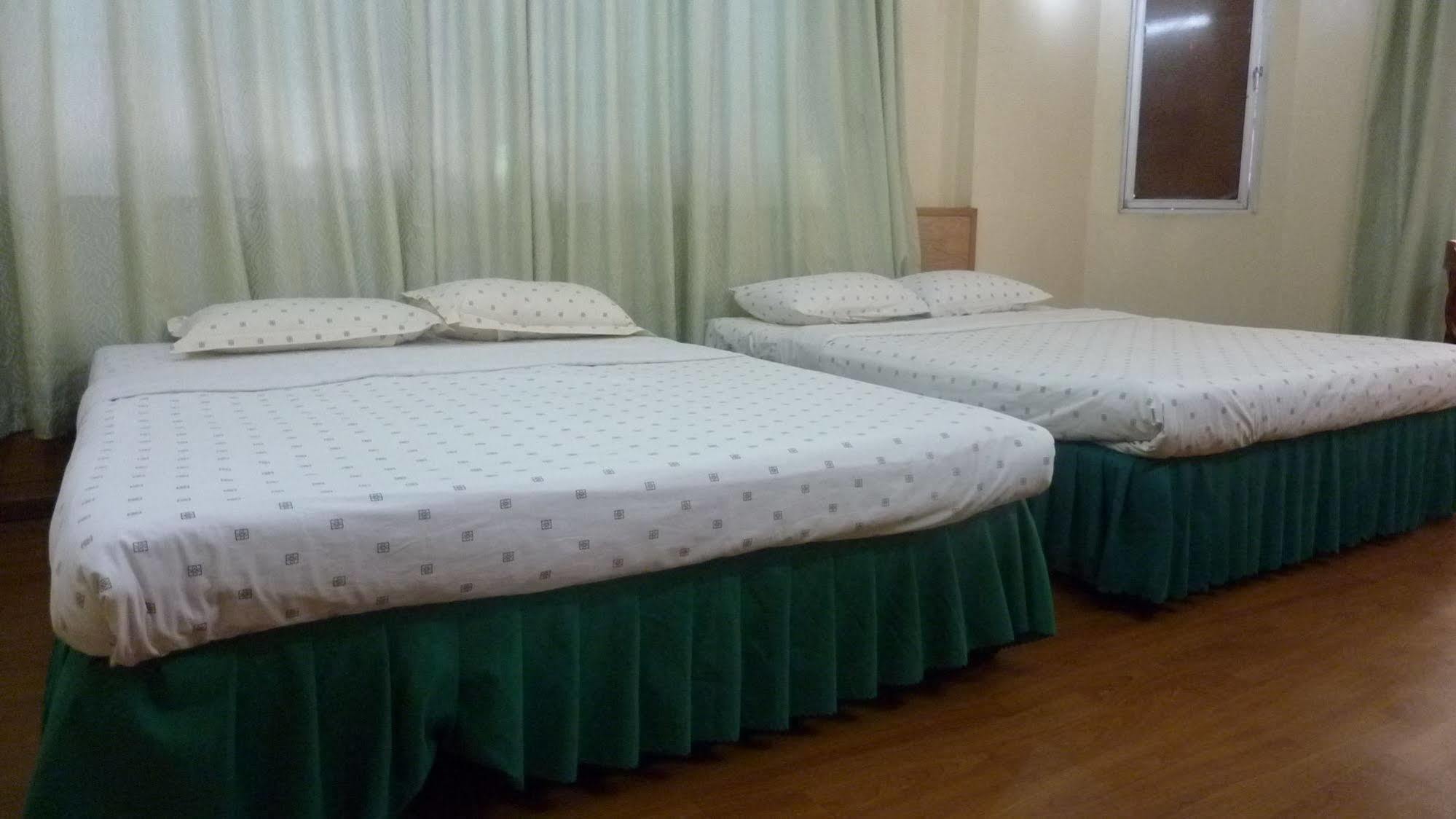 7 Hung Hung Inn โกตาคินาบาลู ภายนอก รูปภาพ