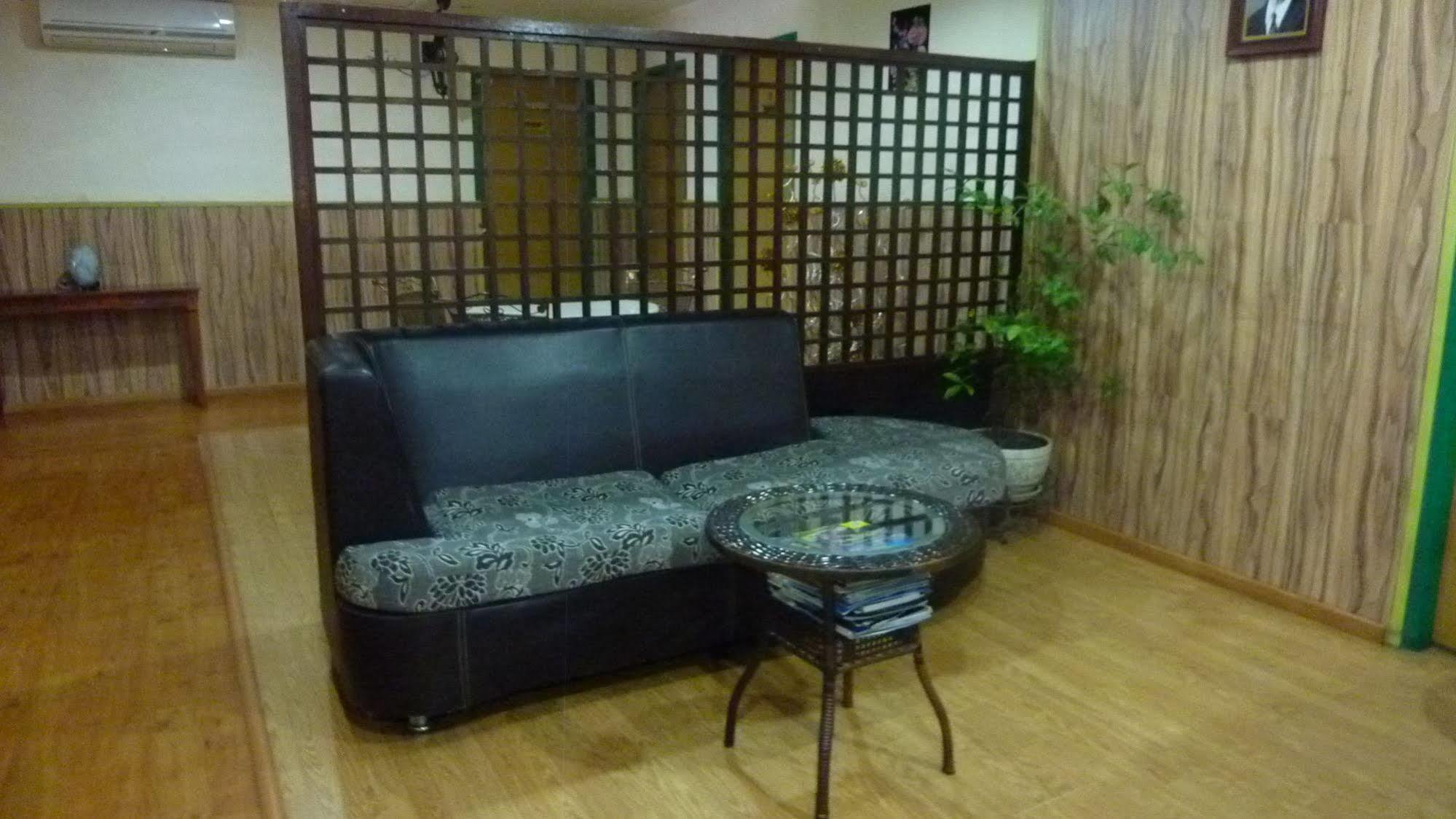 7 Hung Hung Inn โกตาคินาบาลู ภายนอก รูปภาพ