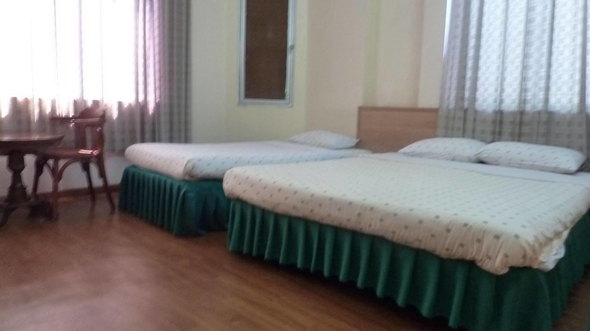 7 Hung Hung Inn โกตาคินาบาลู ภายนอก รูปภาพ