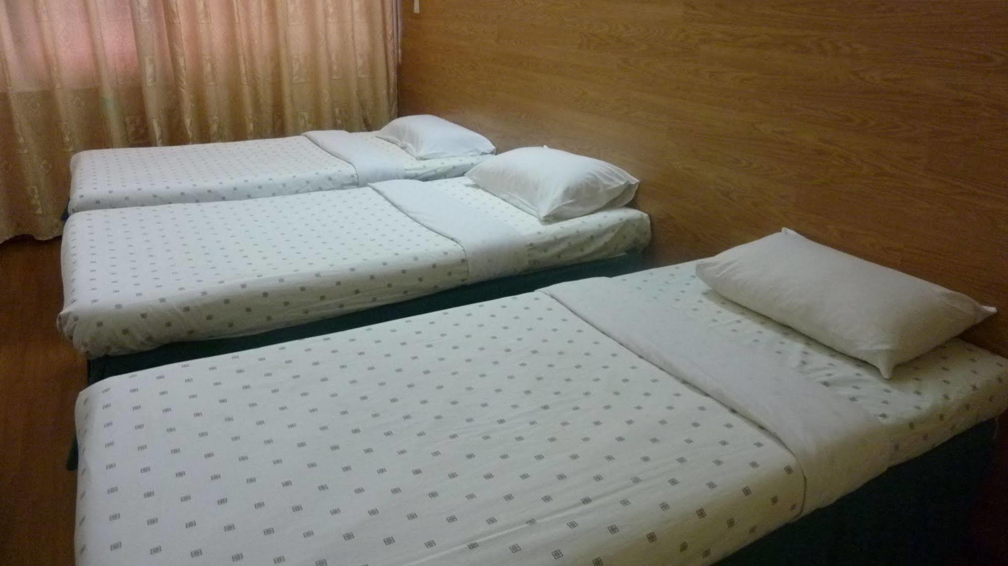 7 Hung Hung Inn โกตาคินาบาลู ภายนอก รูปภาพ