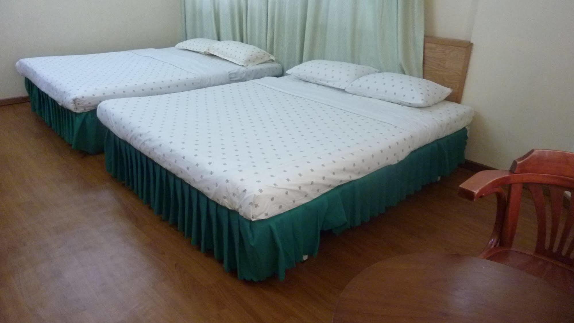 7 Hung Hung Inn โกตาคินาบาลู ภายนอก รูปภาพ