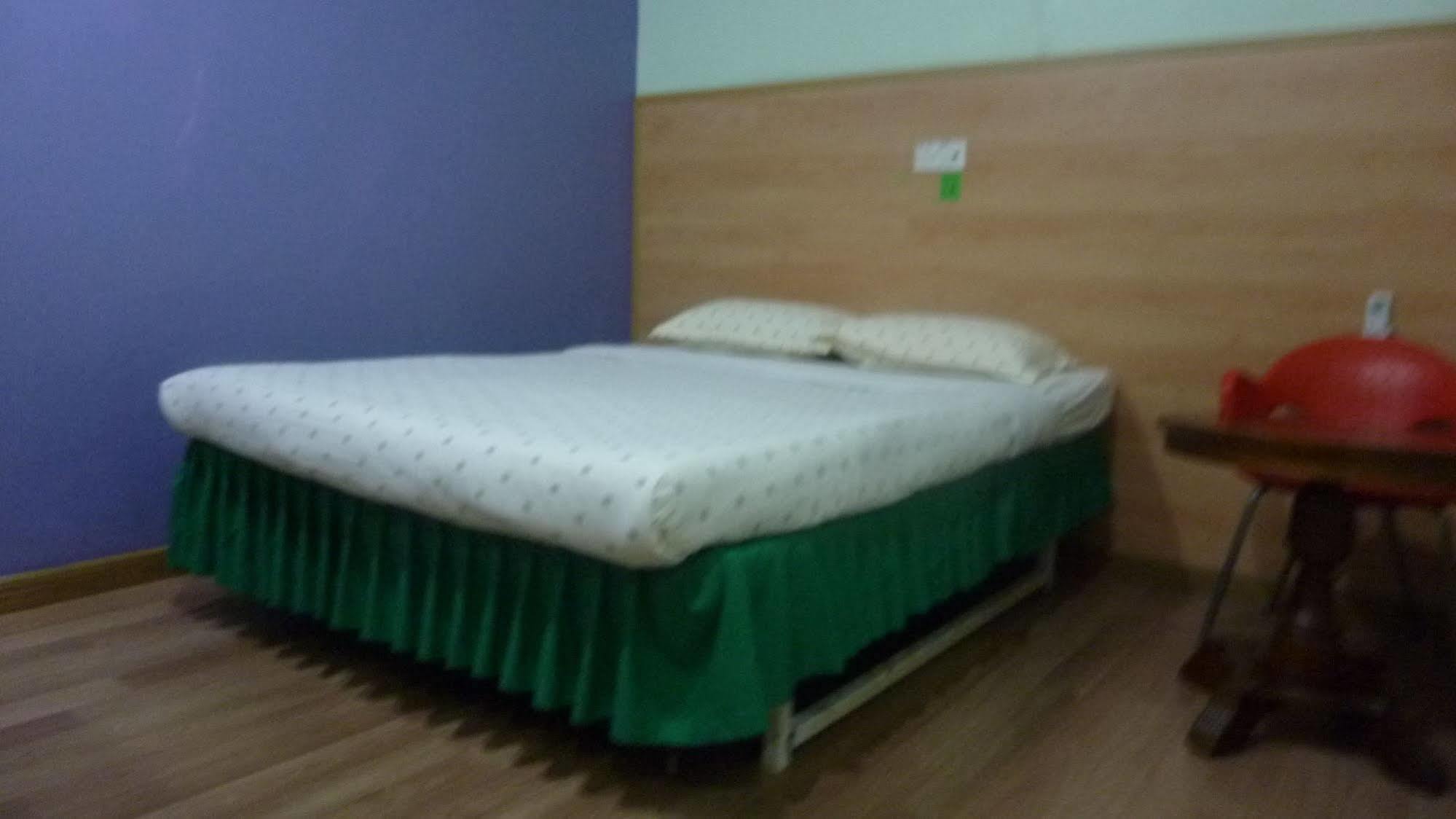 7 Hung Hung Inn โกตาคินาบาลู ภายนอก รูปภาพ
